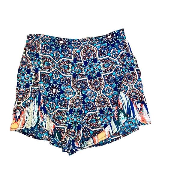 Festival Bohemian Shorts Xhilaration Size Small - Picture 1 of 3